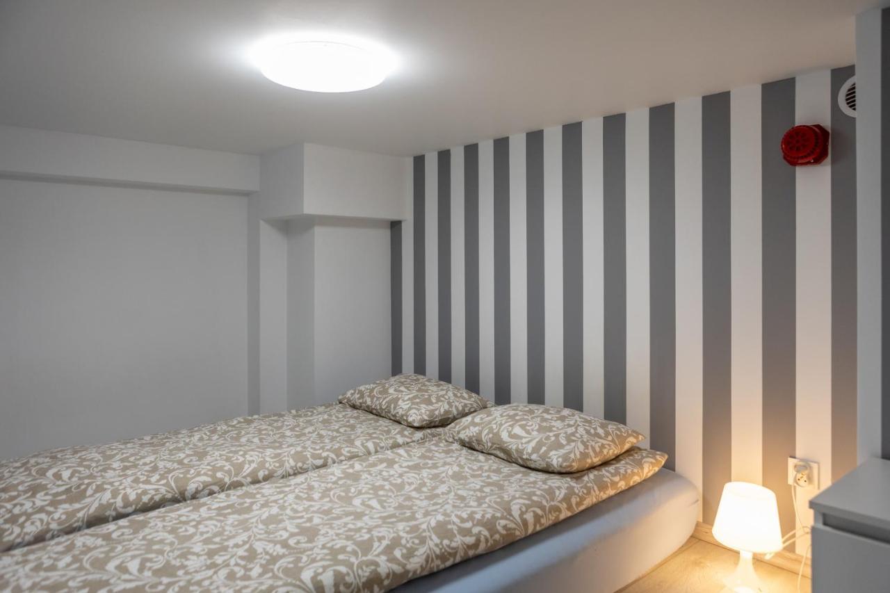 Studia Przy Lotnisku Od Wroclawapartament-Pl Exterior photo